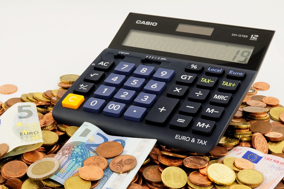 Euro, Scheine, Geld, Finanzen, Sparschwein, Sparen