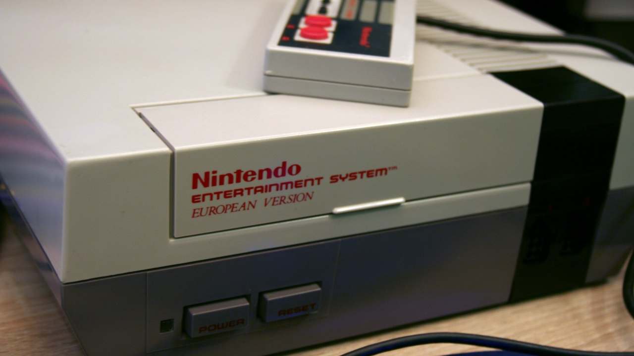 Nintendo Entertainment System Retro Gaming (NES)