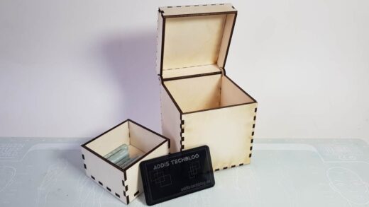 Holzkisten, welche mit einem Diodenlaser Lasercutter geschnitten wurden