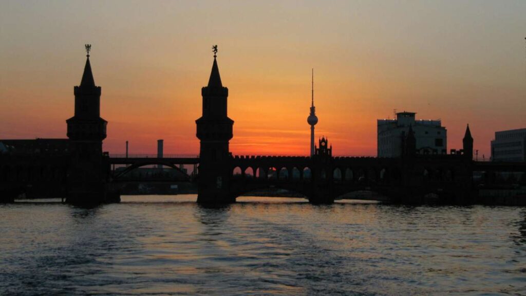 IFA 2025 in Berlin - Laptops, Handhelds, Smart Home