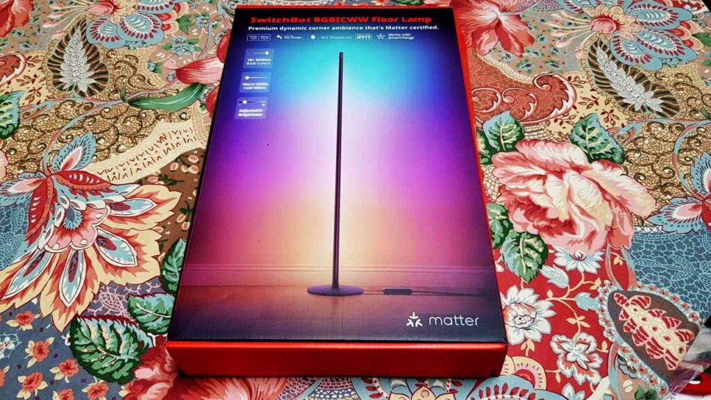 Verpackung der Switchbot Floor Lamp - Review und Test