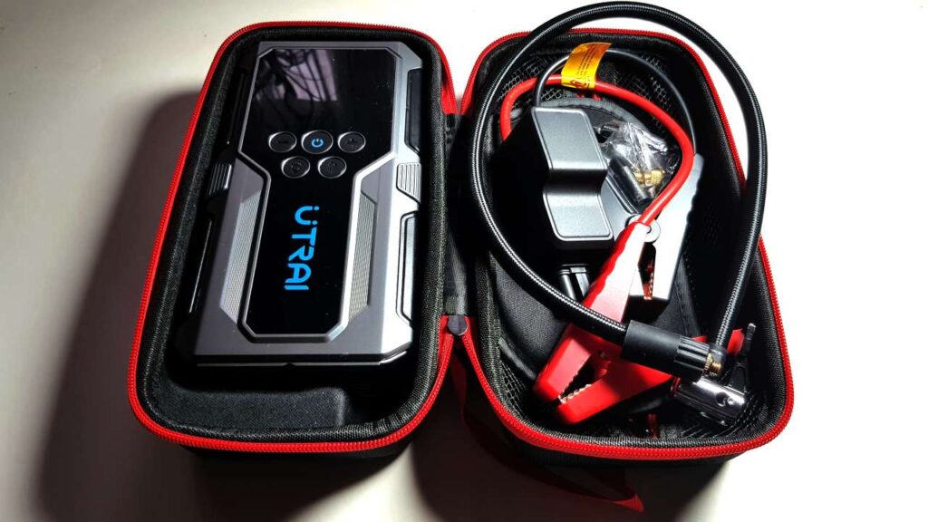 Utrai JS 9 Review und Test des Powerpacks mit Starthilfe, Kompressor und Licht