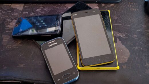 Verschiedene Smartphones, vorallem ältere Smartphones